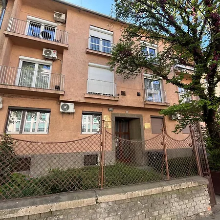 Ferienwohnung Moonlight Győr Exterior foto