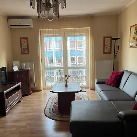 Ferienwohnung Moonlight Győr Exterior foto